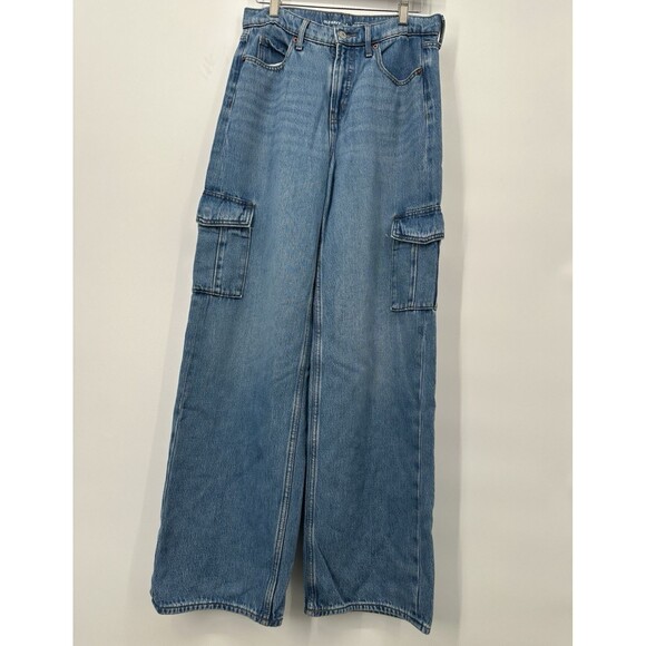 Old Navy Denim - Old Navy Sky-Hi Wide Leg‎ Extra High-Rise Cargo Jeans Size 2 Medium Wash Y2K 90s